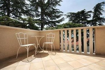 Grand Hotel Dramalj 8