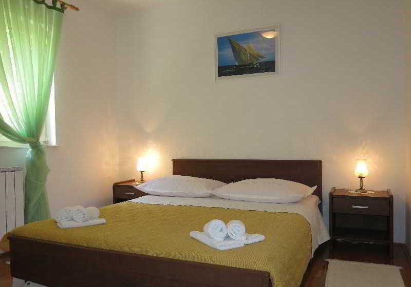 Apartments In Trogir 8