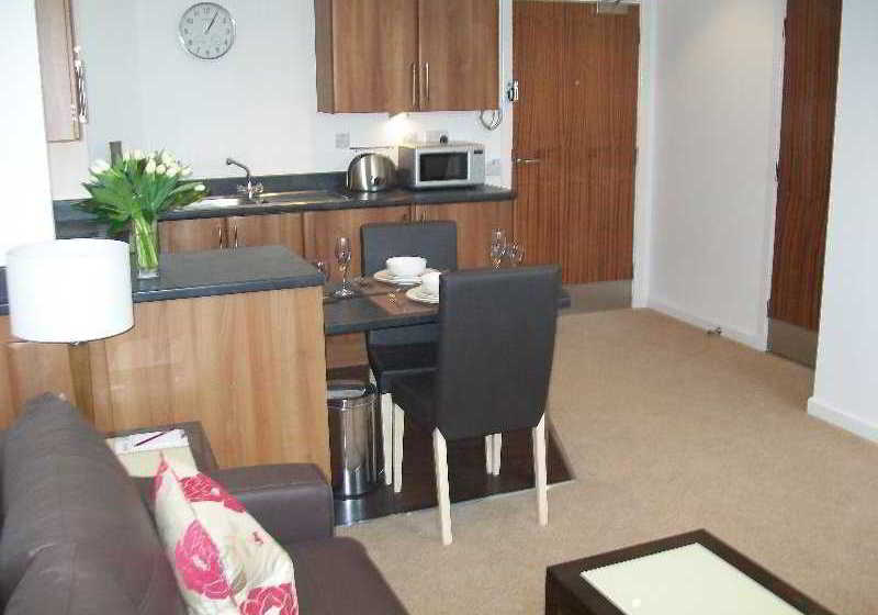 Fountain Court Stewart Apartments 20