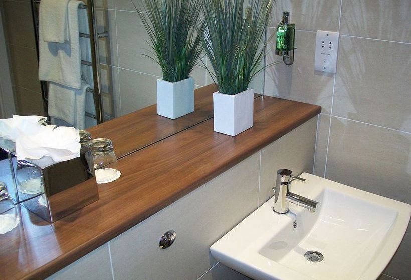 Fountain Court Stewart Apartments 3