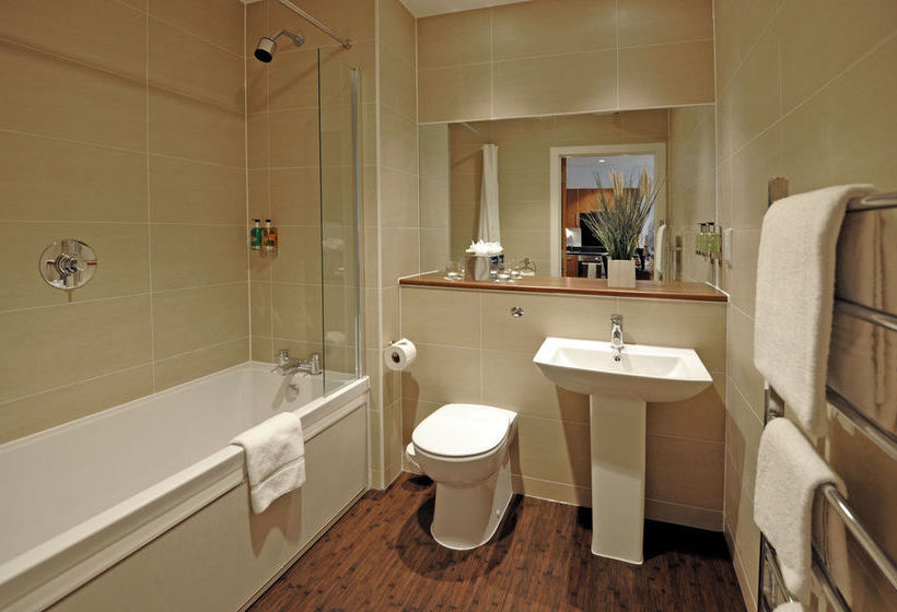 Fountain Court Stewart Apartments 6