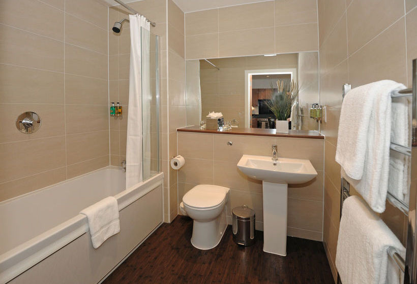 Fountain Court Stewart Apartments 7