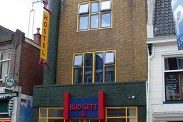 Bud Gett Hostels