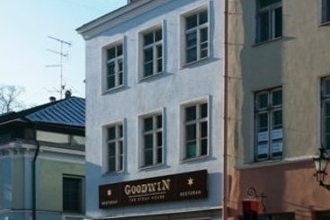 Inn The Monk's Bunk 4