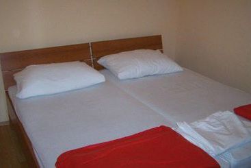 Hotel Hostelpiran 7