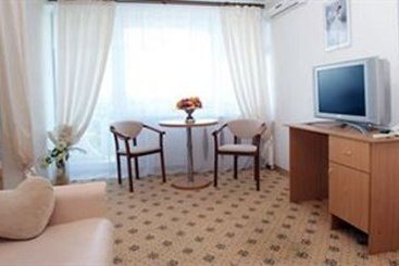Premier Compass Hotel Odessa 18