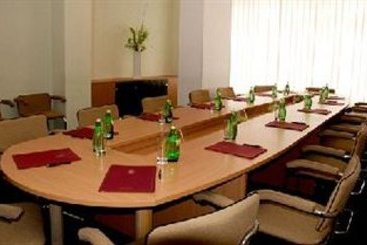 Premier Compass Hotel Odessa 2