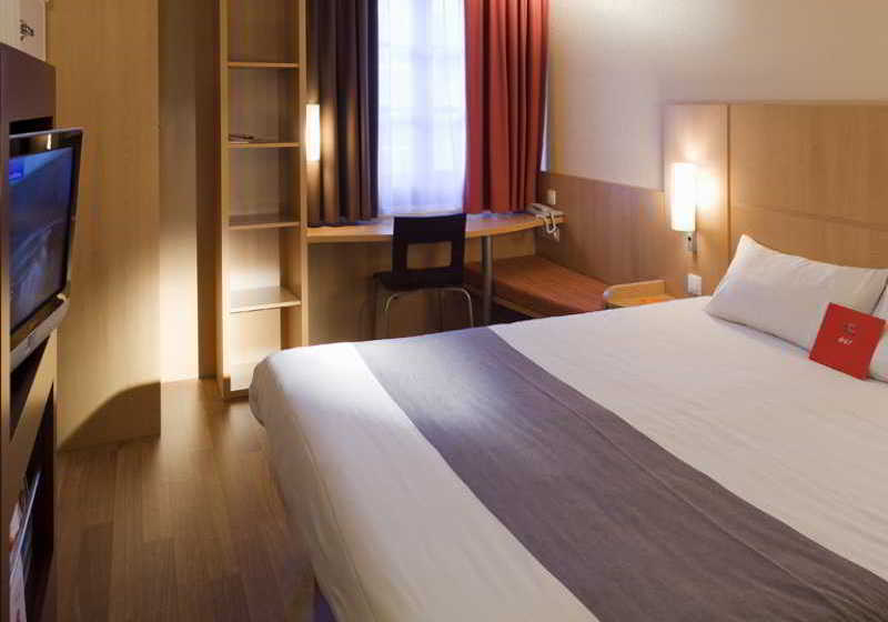 Hôtel Ibis esch belval 14