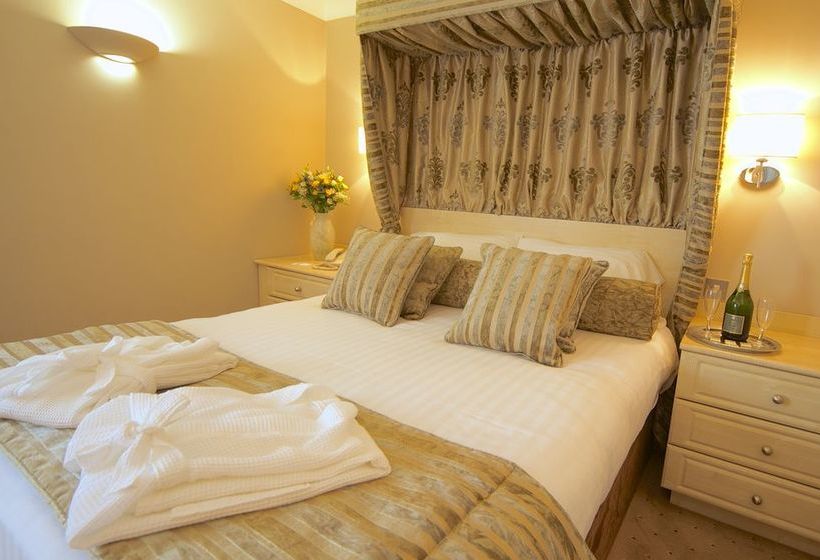 The Brookfield Hotel 15