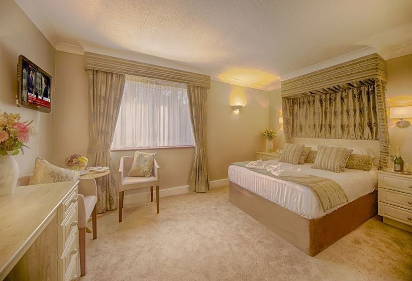 The Brookfield Hotel 16