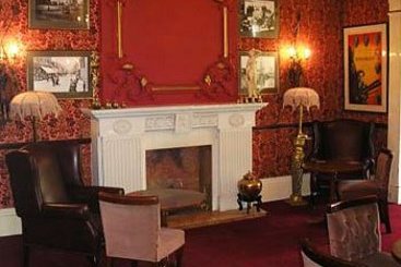 Bentley Tower Hotel 2