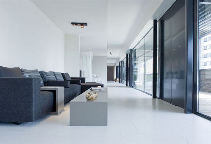 Hotel Carbon Sense 17