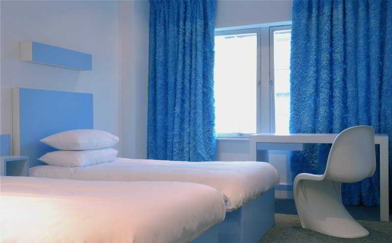 Hotel Big Sleep Cheltenham