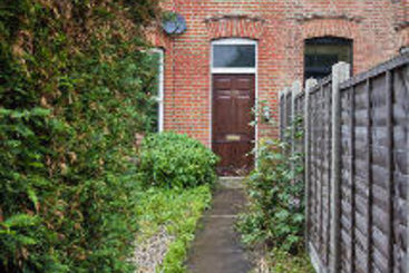 Charismatic London Apartment