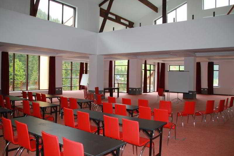 Mistral Resort Moieciu 3