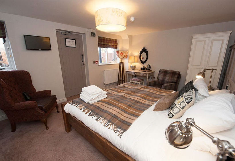 Hotel The Carnarvon Arms