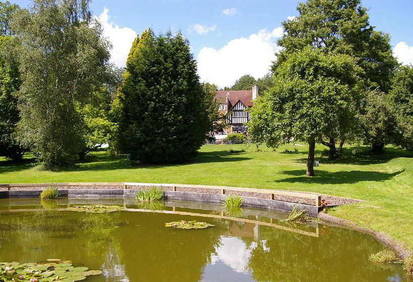 Farnham House Hotel