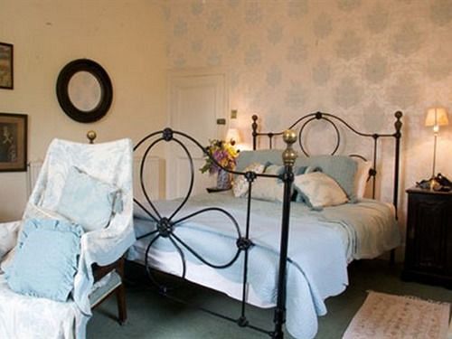 Compton House Hotel 2