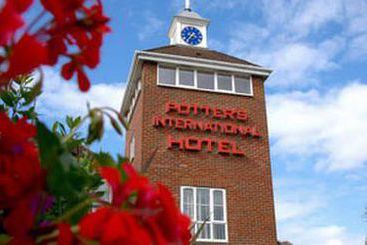 Potters International Hotel