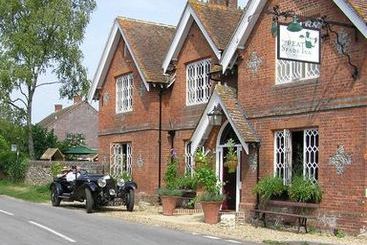 Hotel Peat Spade Inn