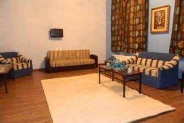 Sunrise Aparthotel 7