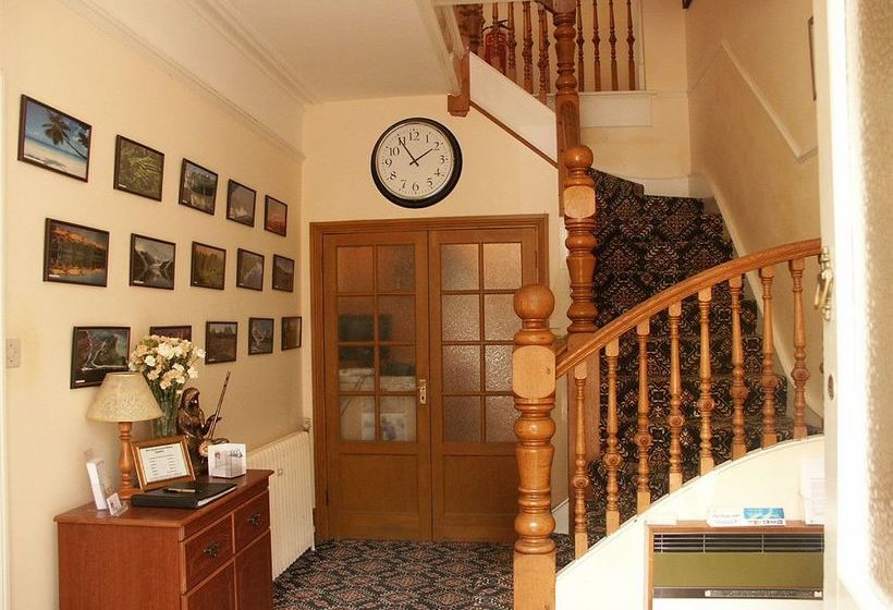 Hôtel Gatwick Turret Guest House