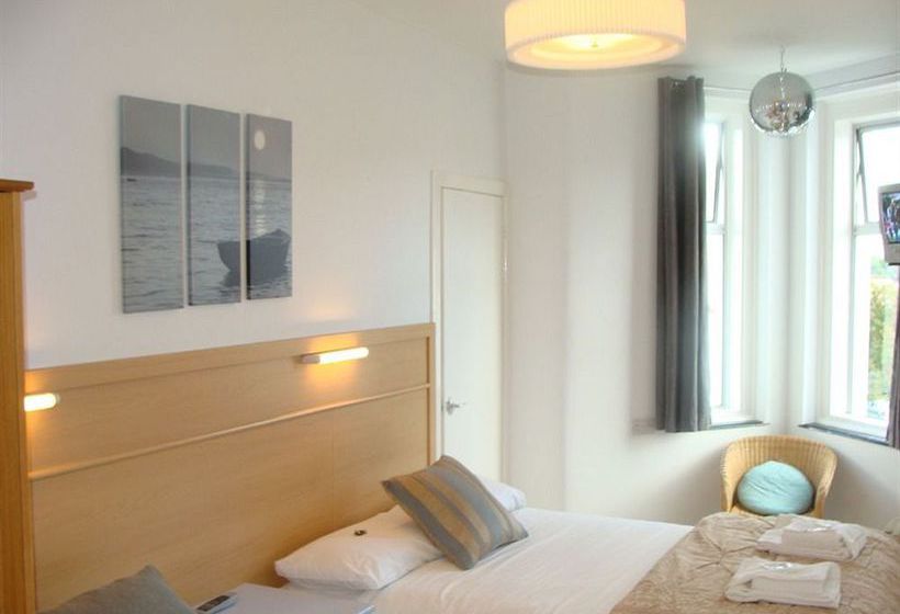 Hotel Bonnington Beach