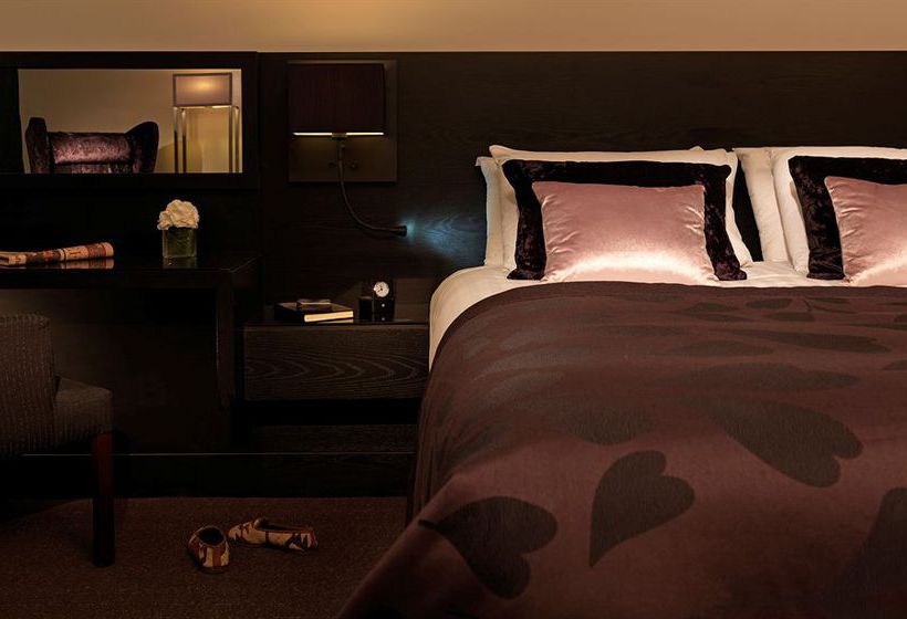 Hotel Guildford Harbour 14