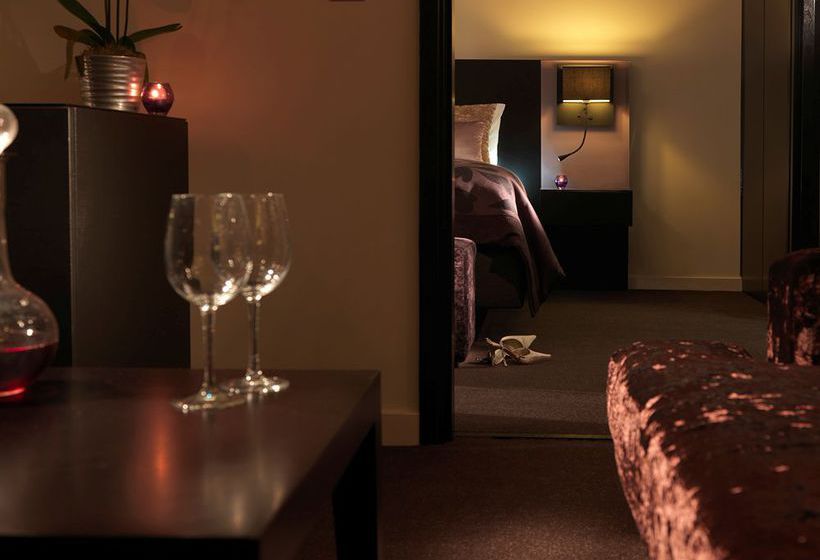 Hotel Guildford Harbour 16