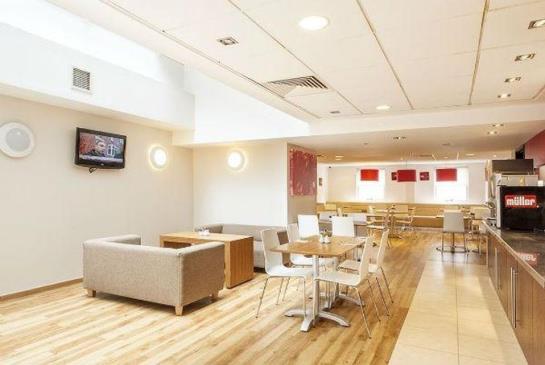 Hotel Travelodge Maidenhead Central