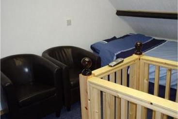 Queens Walk Guest House 14