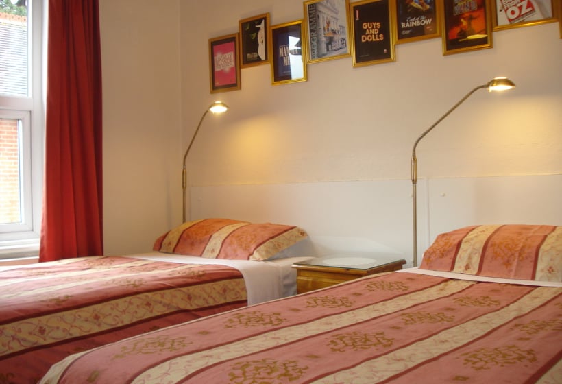 Bed and Breakfast Masslink House 2