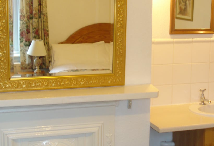 Bed and Breakfast Masslink House 6