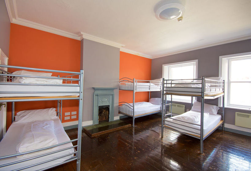 Hostel The Albatross