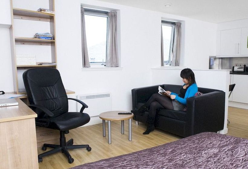 Hotel Lady Nicolson Court 1