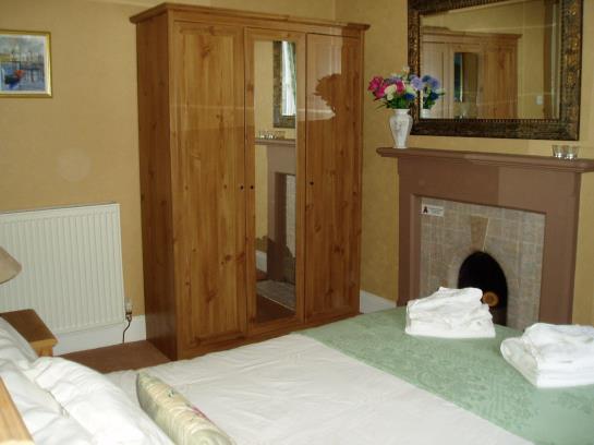 Bed and Breakfast Aynetree Guest House