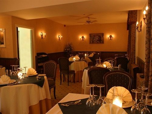 Hotel La Fleur De Lys 1