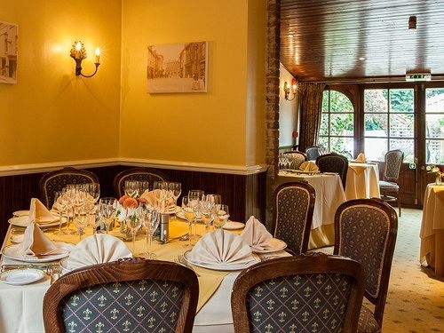 Hotel La Fleur De Lys 3