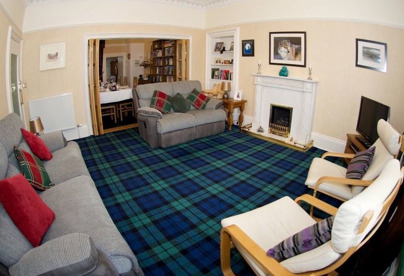 Daviot Guest House 1