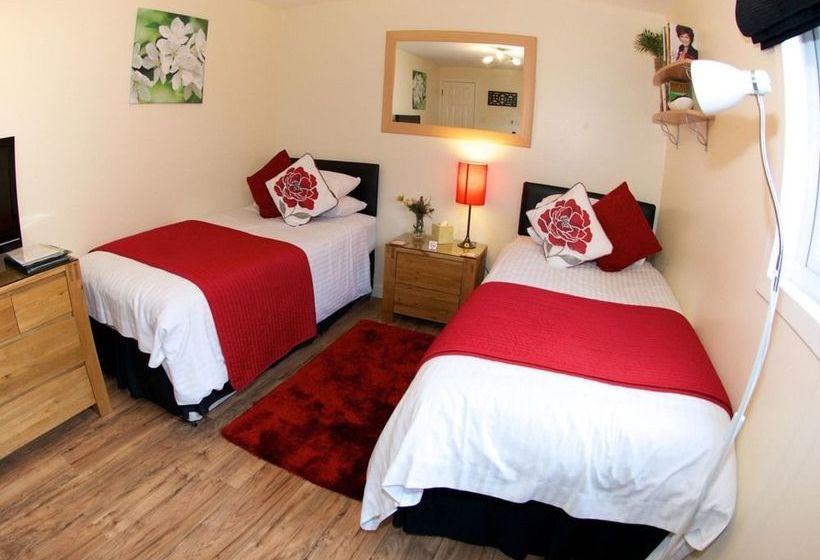 Daviot Guest House 13