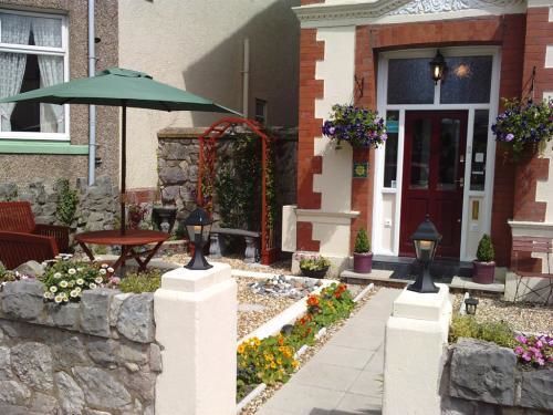 Pension Ascot House 6