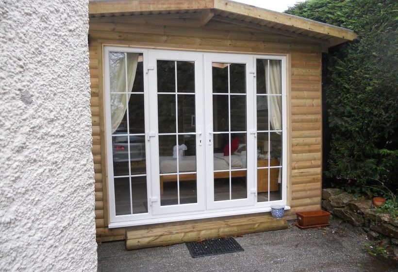 Bed & Breakfast The Elms Guest House 19