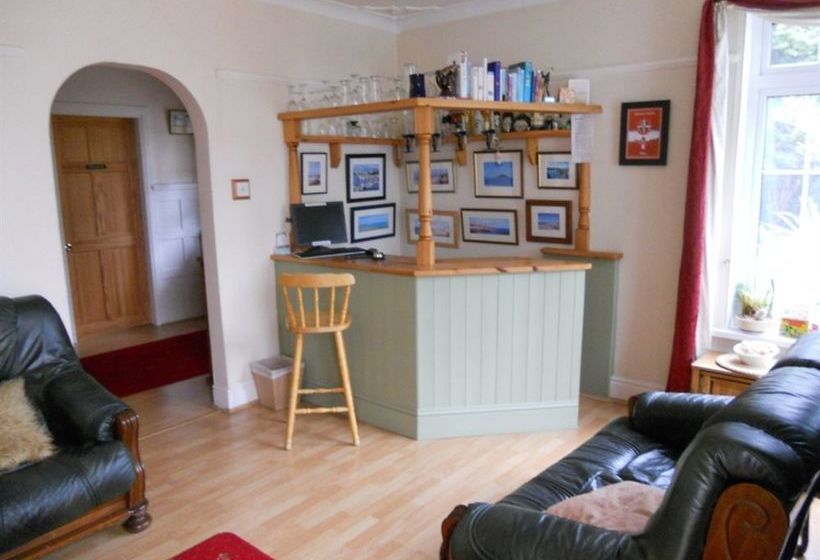 Bed & Breakfast The Elms Guest House 7