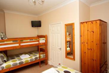 The Cunard Guest House