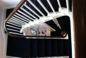 Penrose Guest House 11