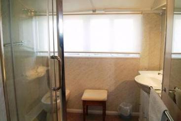 Penrose Guest House 3