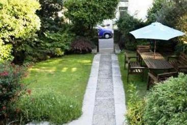 Penrose Guest House 5