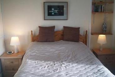 Penrose Guest House 9