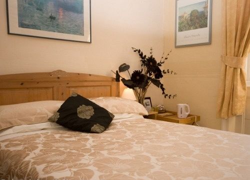 Pinfold Guest House 10