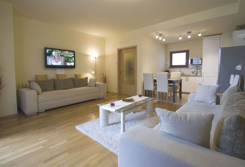 Trendy Deluxe Apartments